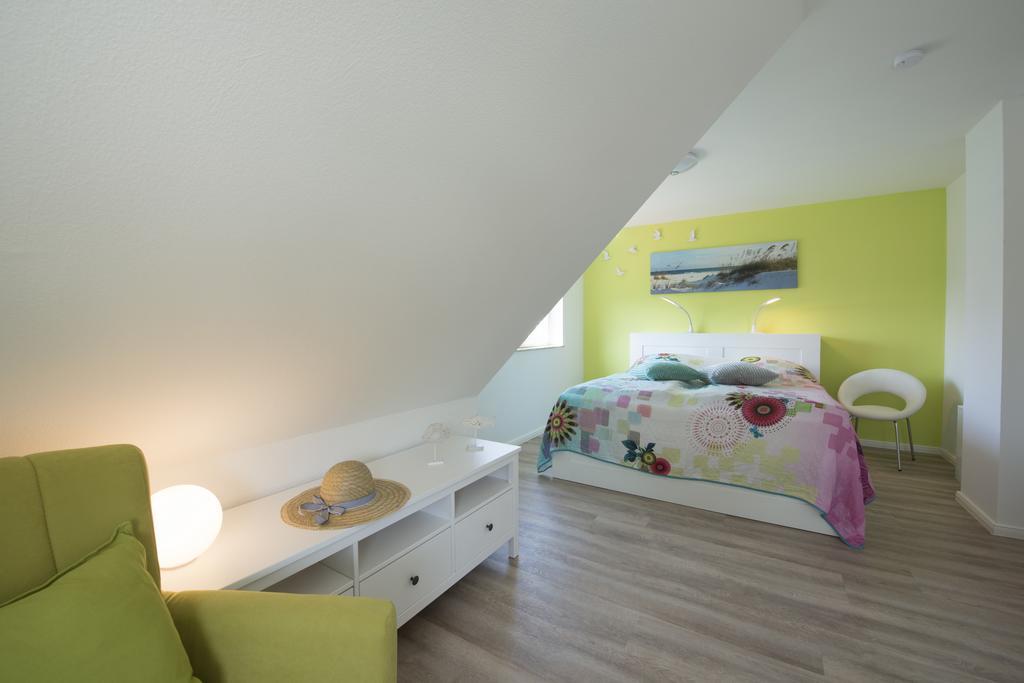 Ferienhaus Kuestensegler Breege Εξωτερικό φωτογραφία